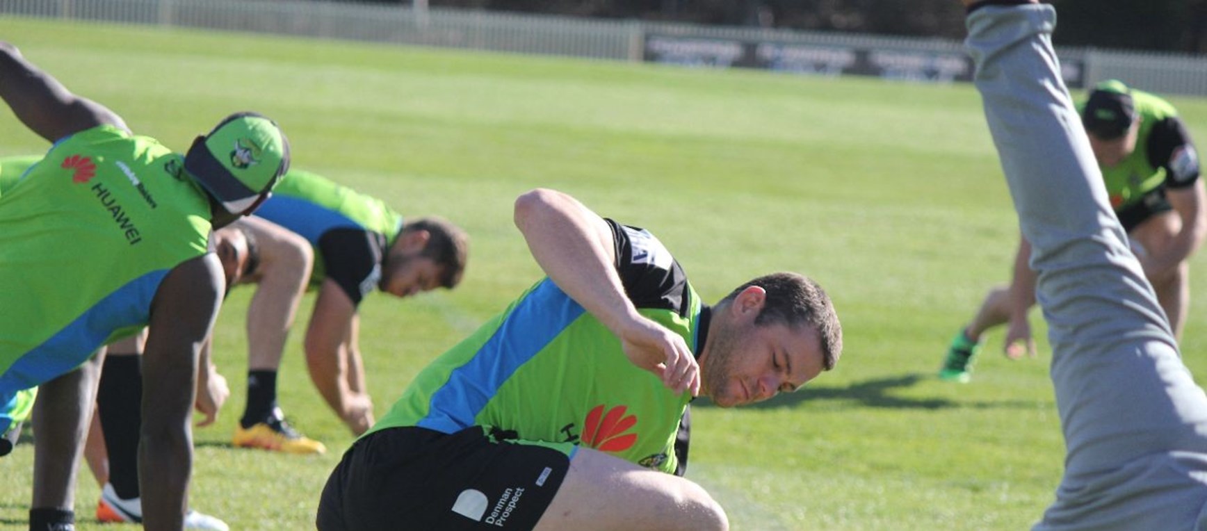 Gallery: Raiders stretch out before jetting off