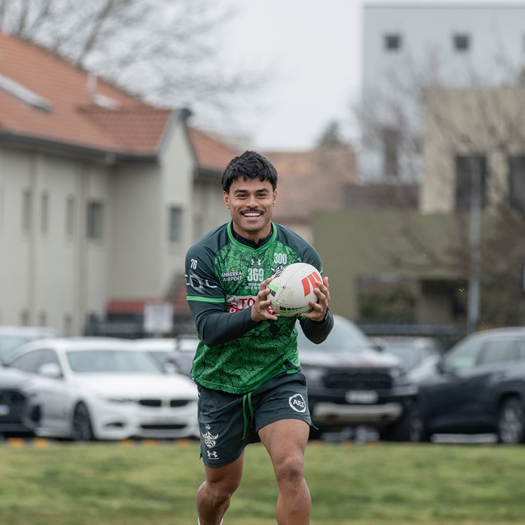 Captain's Run Gallery: Round 24 v Sharks