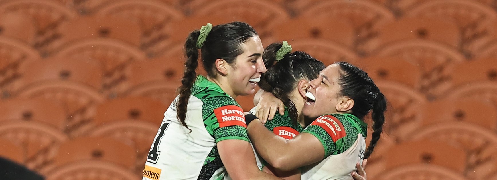 Raiders hold on to defeat Warriors for first win of the season