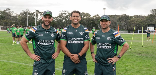 Finucane, Frawley, Giteau to help guide Raiders' youngsters