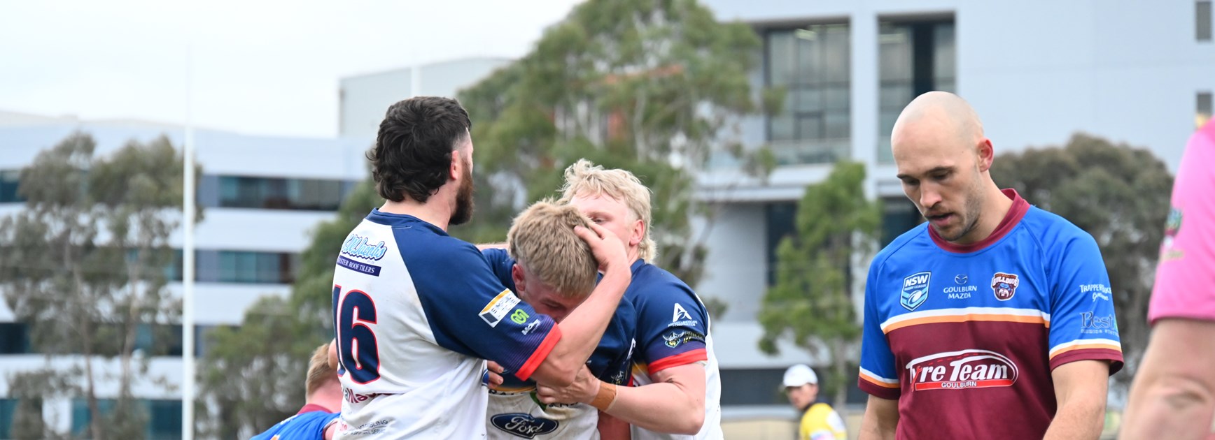 Bushrangers rise to the occasion for Oakley's 100th