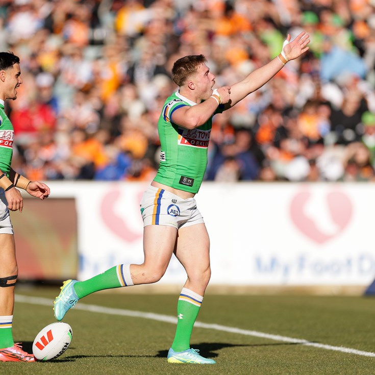 The Raiders secure their fourth consecutive win in a dominant victory over the Tigers