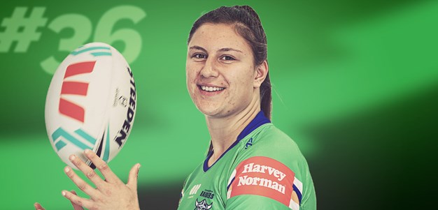 Waterman re-signs with Raiders NRLW team