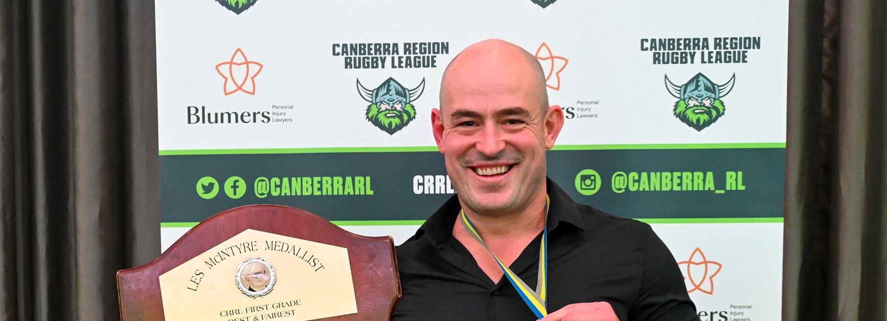 Terry Campese wins the 2022 Les McIntyre Medal