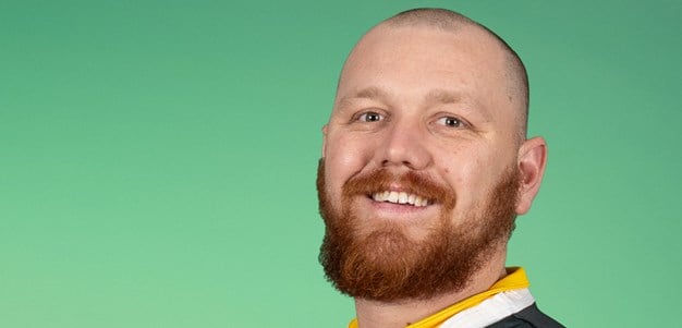 Popple Set to Shine in Green and Gold