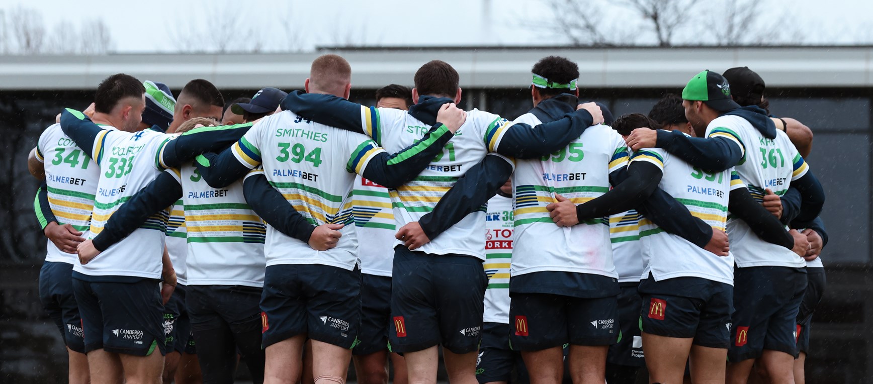 Captain's Run Gallery: Raiders v Dolphins