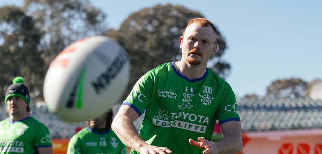 Captain's Run Gallery: Round 23 v Knights