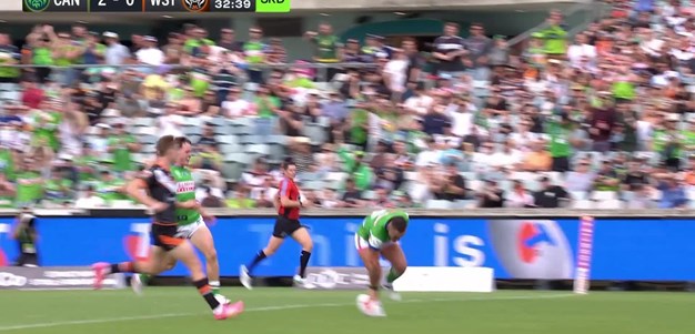 Levi scores first try of afternoon