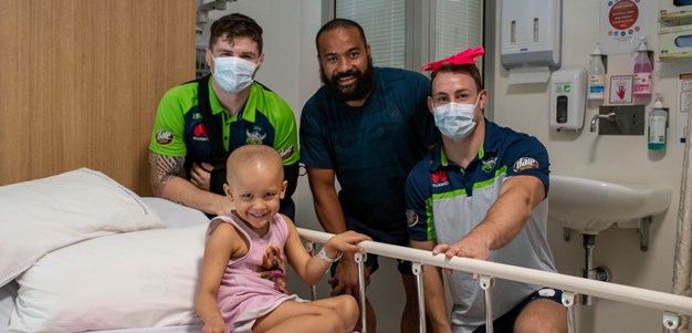 Raiders pay special visit to Canberra Hospital