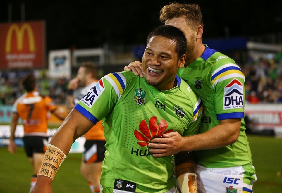Competition - NRLRound - Round 08Teams â Raiders V TigersDate â 23rd of April 2016Venue â Canberra Stadium, CanberraPhotographer â Mark NolanDescription â 