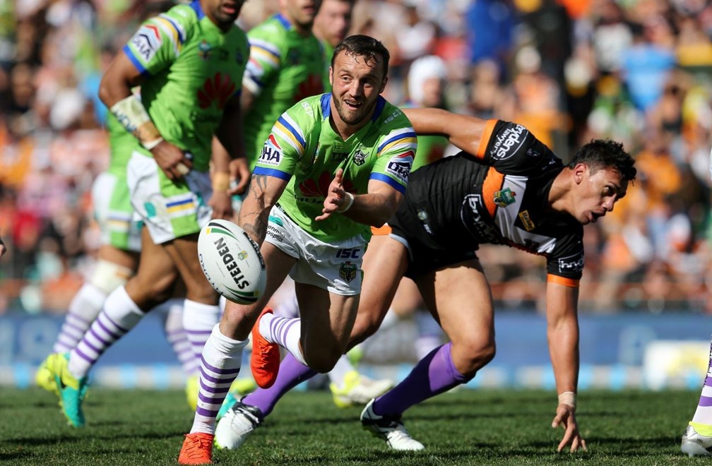 Competition -  NRL Premiership.Round - Round 26Date  -   September 4th 2016.Teams - Wests Tigers v Canberra Raiders.at - AAMI Park Melbourne.Pic - Grant Trouville Â© NRL Photos.