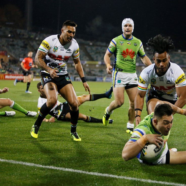 Rd 14 Gallery: Raiders v Panthers