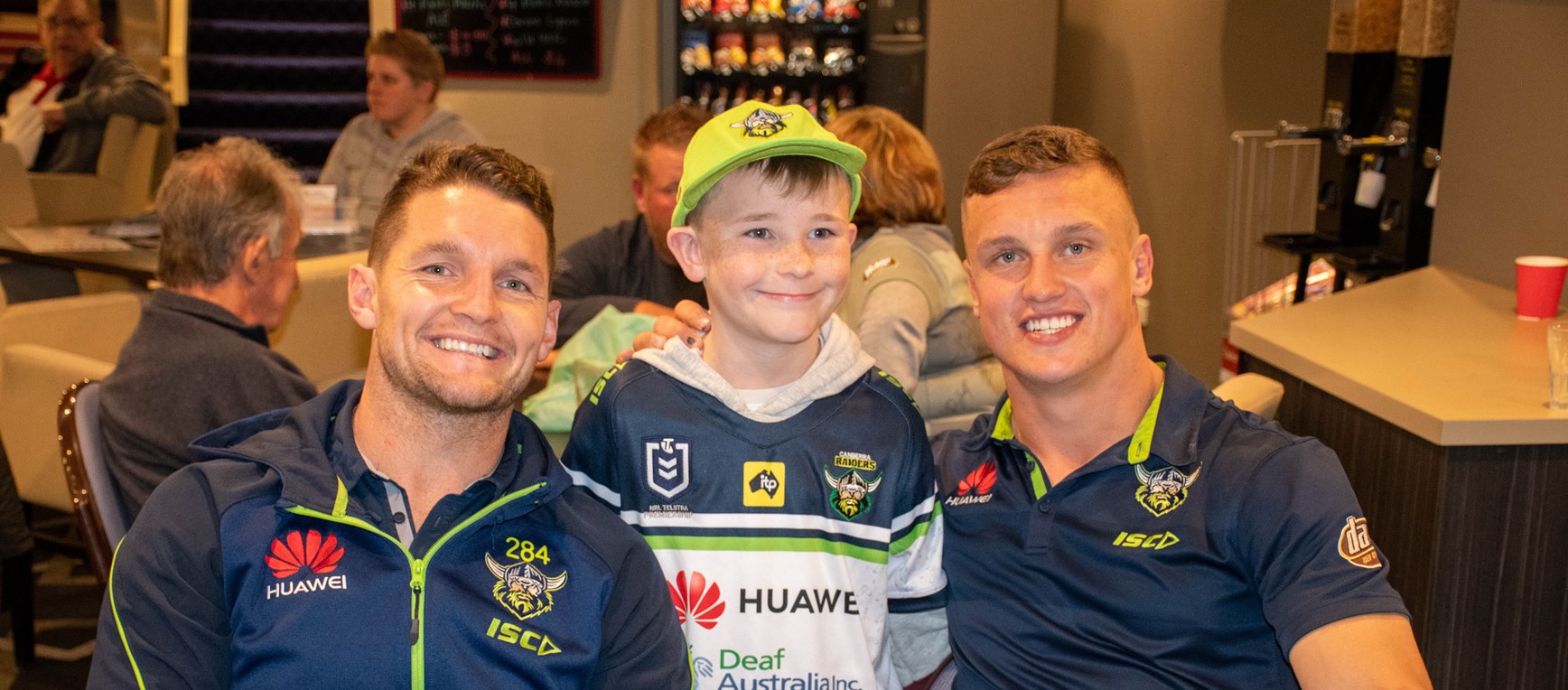 Gallery: Signing session at Raiders Weston