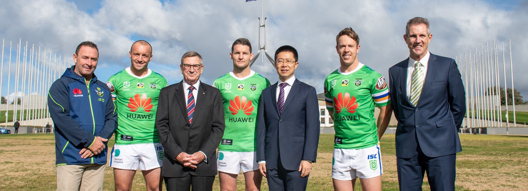 Huawei re-signs as major sponsor for Canberra Raiders