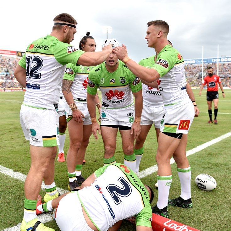Match Gallery: Raiders v Cowboys
