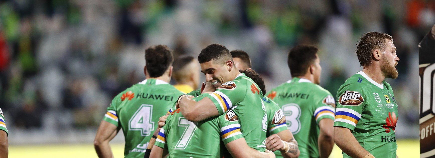 NRL Match Report: Raiders hold out fast finishing Dragons