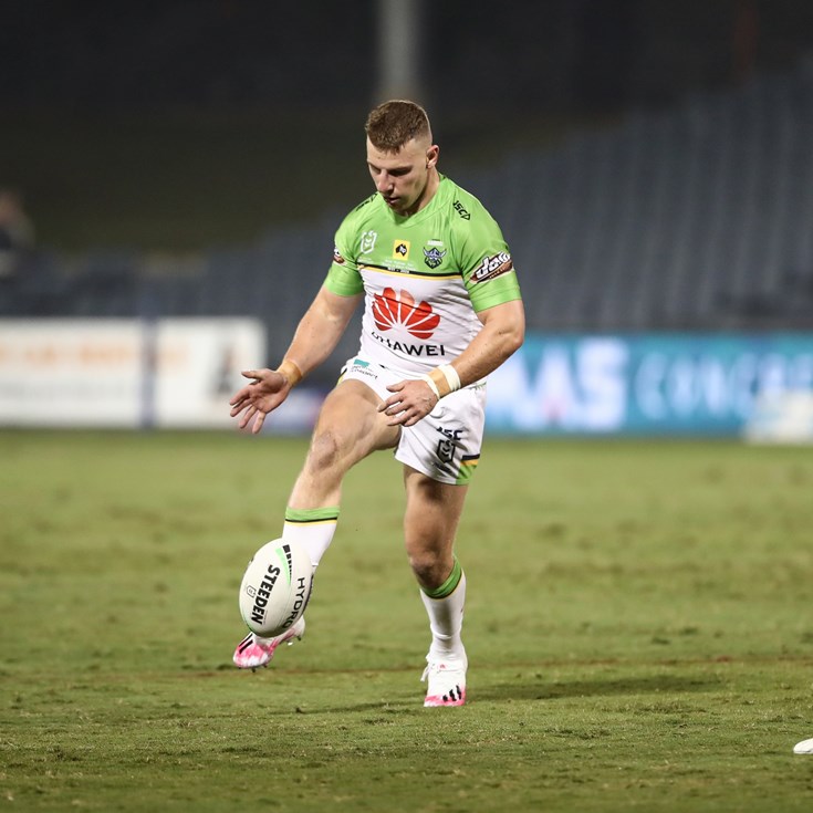 Match Gallery: Raiders v Tigers
