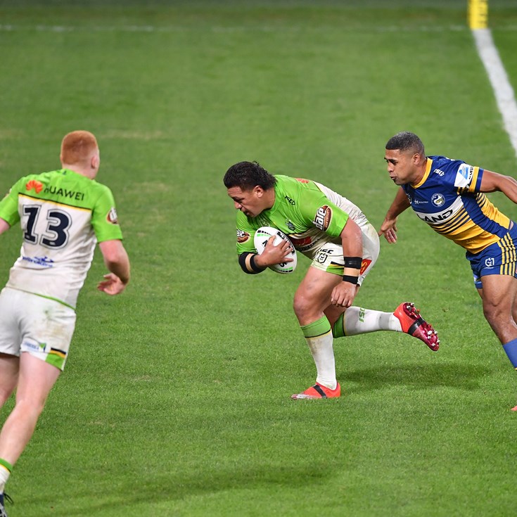 Match Gallery: Raiders v Eels
