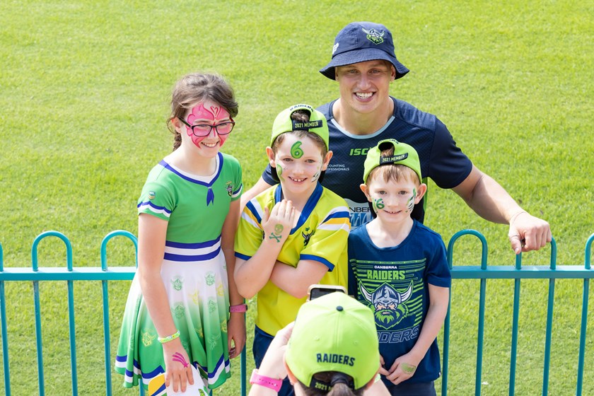 Jack Wighton meeting some fans at the Raiders fan day