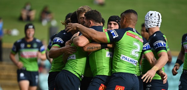 Match Gallery: Raiders v Roosters